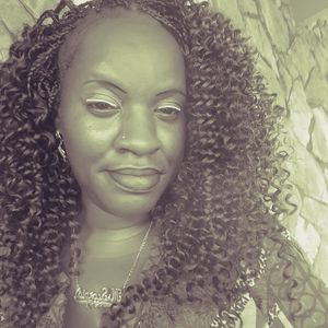 Meet your Posher, Tay